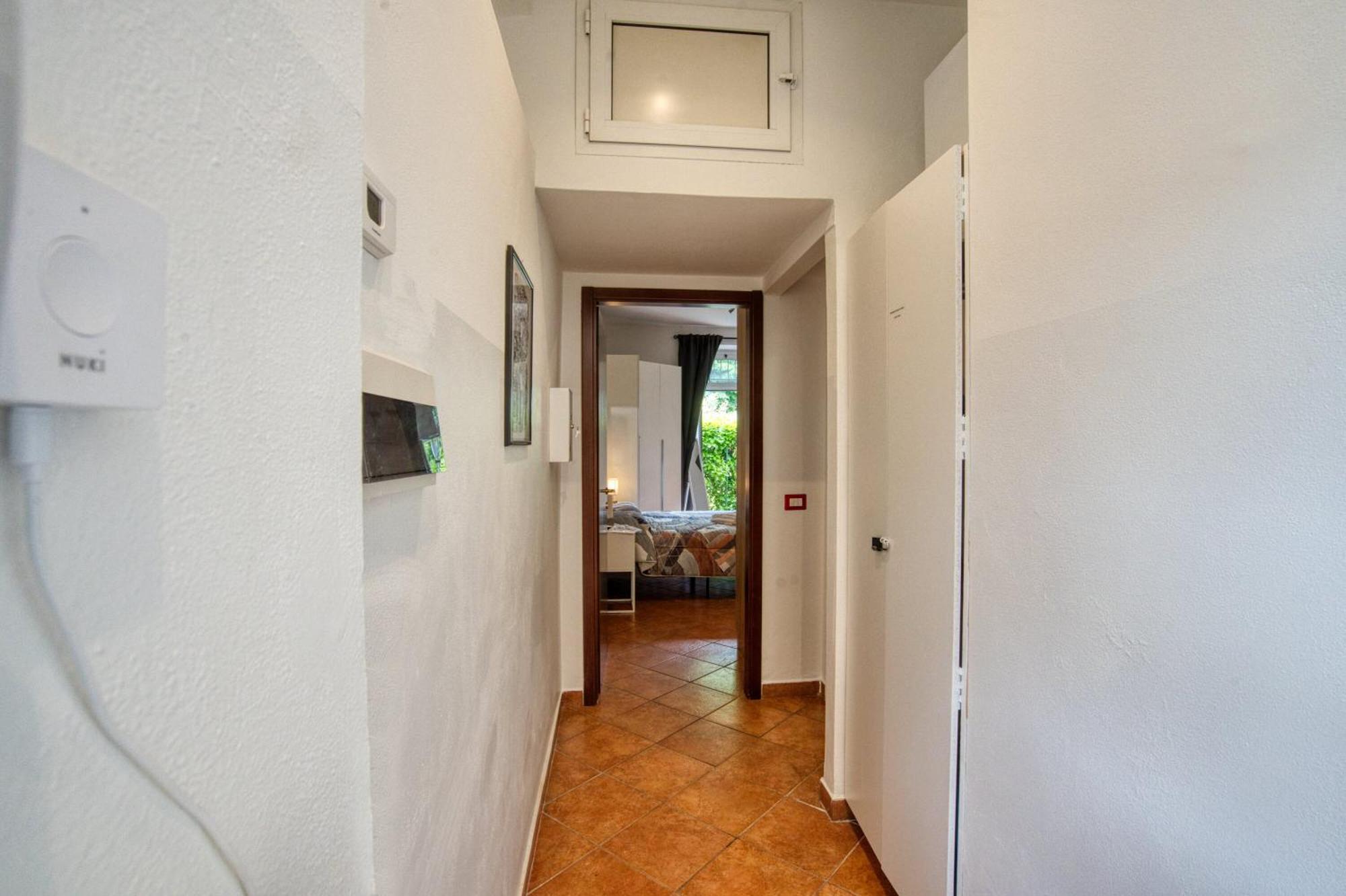 Dieghouse - Monolocale Con Cortile In Corte Lombarda Vicino Al Centro Monza Exterior foto
